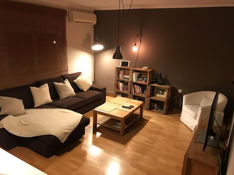 Moderno Apartamento En El Centro Біланоба-і-ла-Жалтру Екстер'єр фото